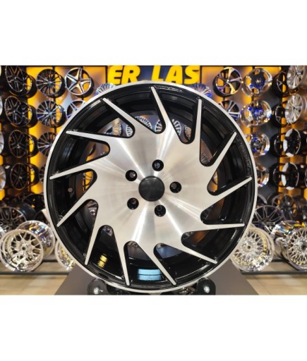 4 Adet BOSS-155 8*18 5*120 ET40 BLACK MACK JANT (Takım)