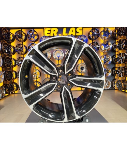 4 Adet SONİC-02S1015 BABAYAGA 8*18 5*112 ET31 BLACK MACK JANT REVİZE EDİLMİŞ (Takım)